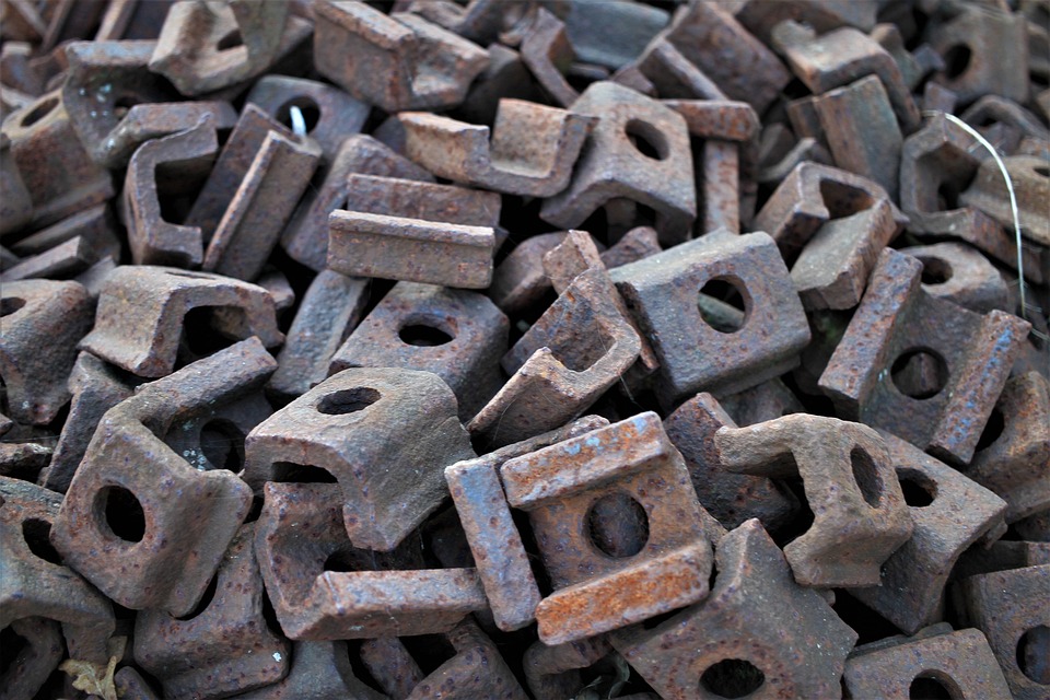 Navigating Your Portable XRF Analyzer Purchase: A Guide to Key Specifications